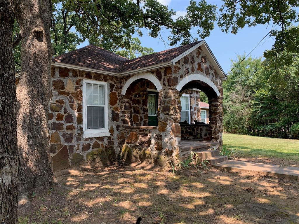 Property Photo: 1463 Cathey Drive TX 75020
