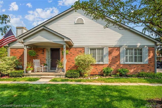 Property Photo: 513 Winwood Cir 89 MI 48390