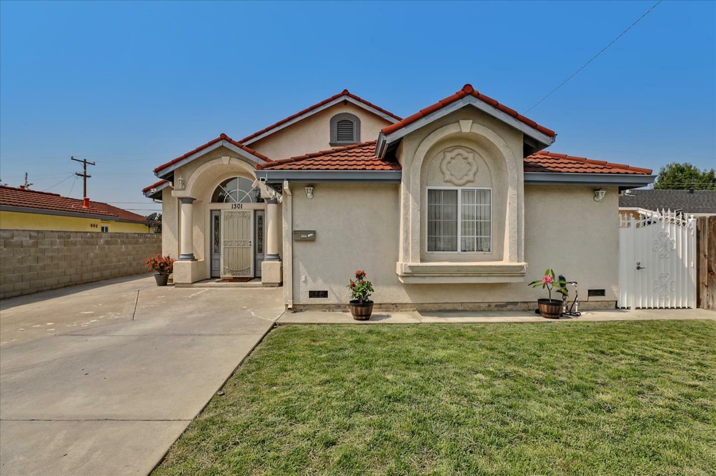 Property Photo:  1301 Cathay Drive  CA 95122 