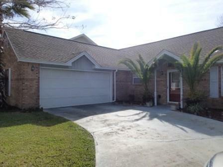 Property Photo:  315 Rue Dianne  FL 32569 