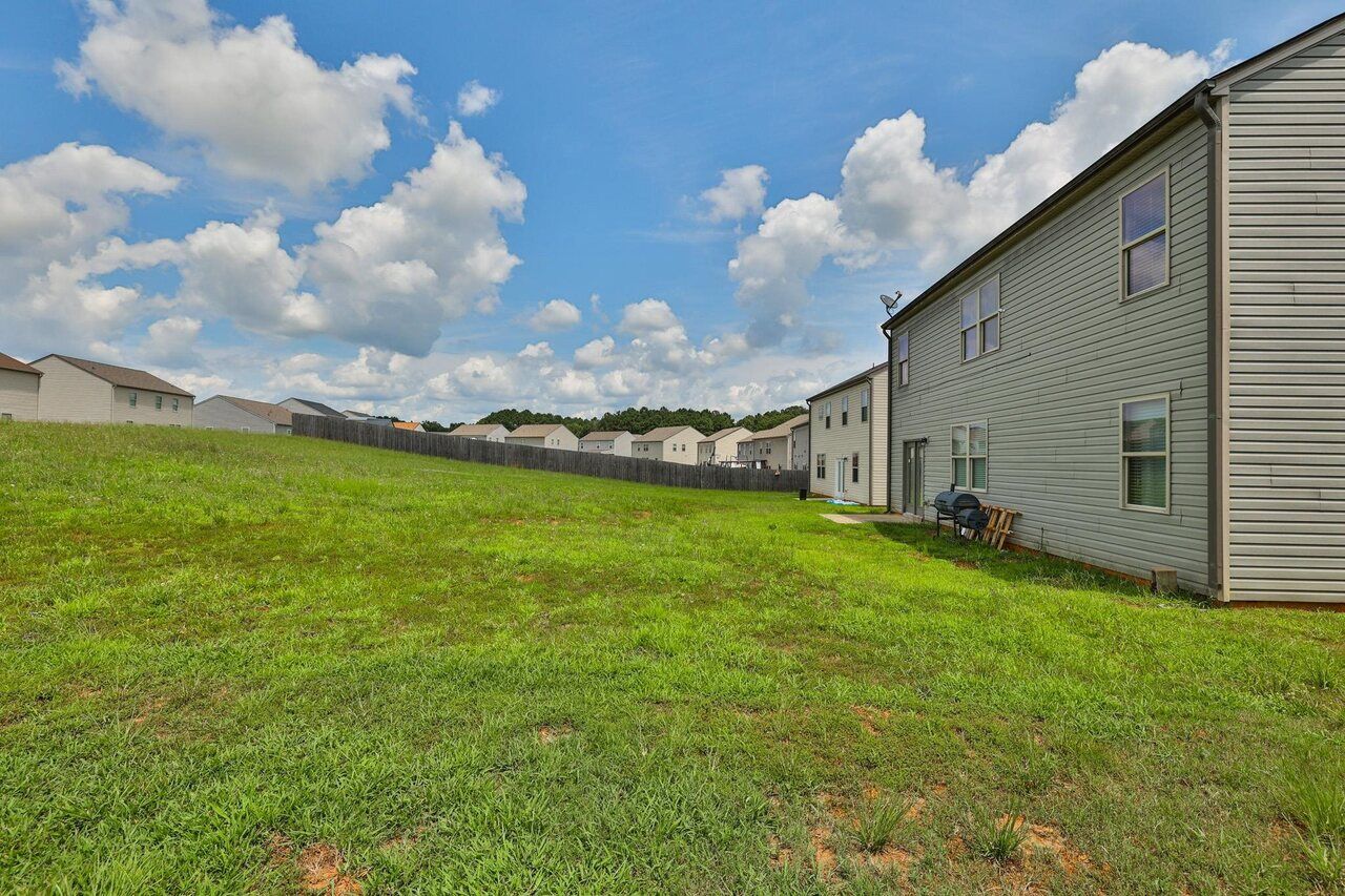 Property Photo:  5549 Luther Court  GA 30294 