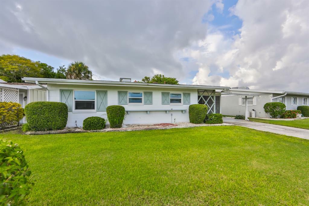 Property Photo:  1304 Beach Boulevard  FL 33573 