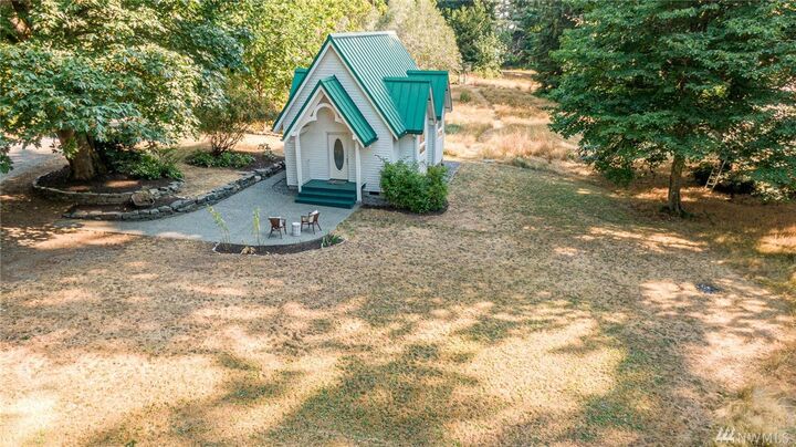 Property Photo: 20050 81st Ave SW WA 98070