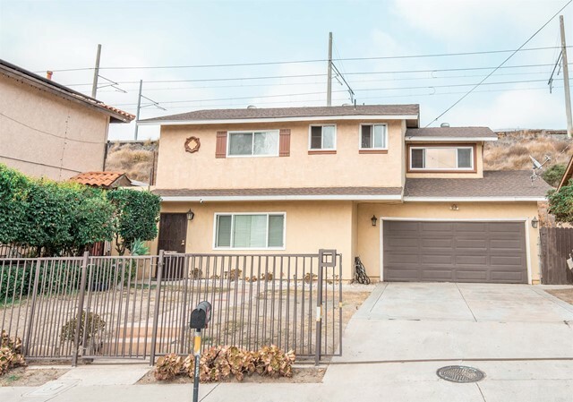 Property Photo:  2643 E Beyer Boulevard  CA 92173 