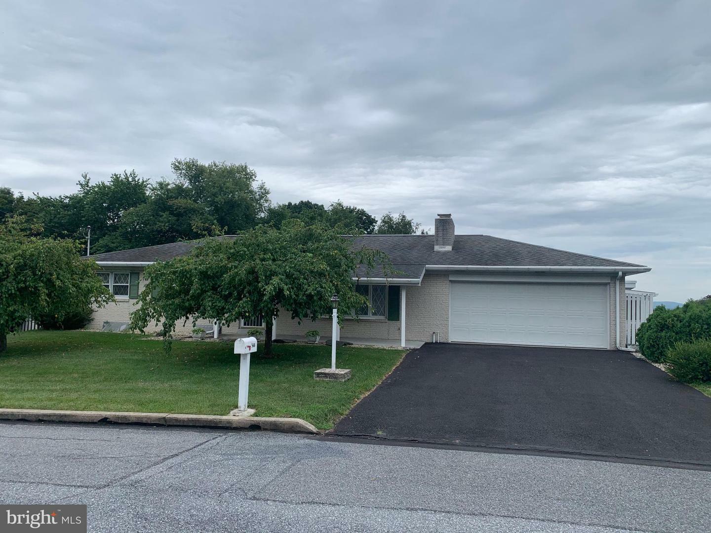 Property Photo: 568 Doris Drive PA 17046