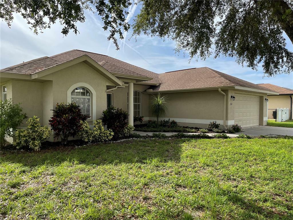 Property Photo:  261 Fairway Road  FL 33947 