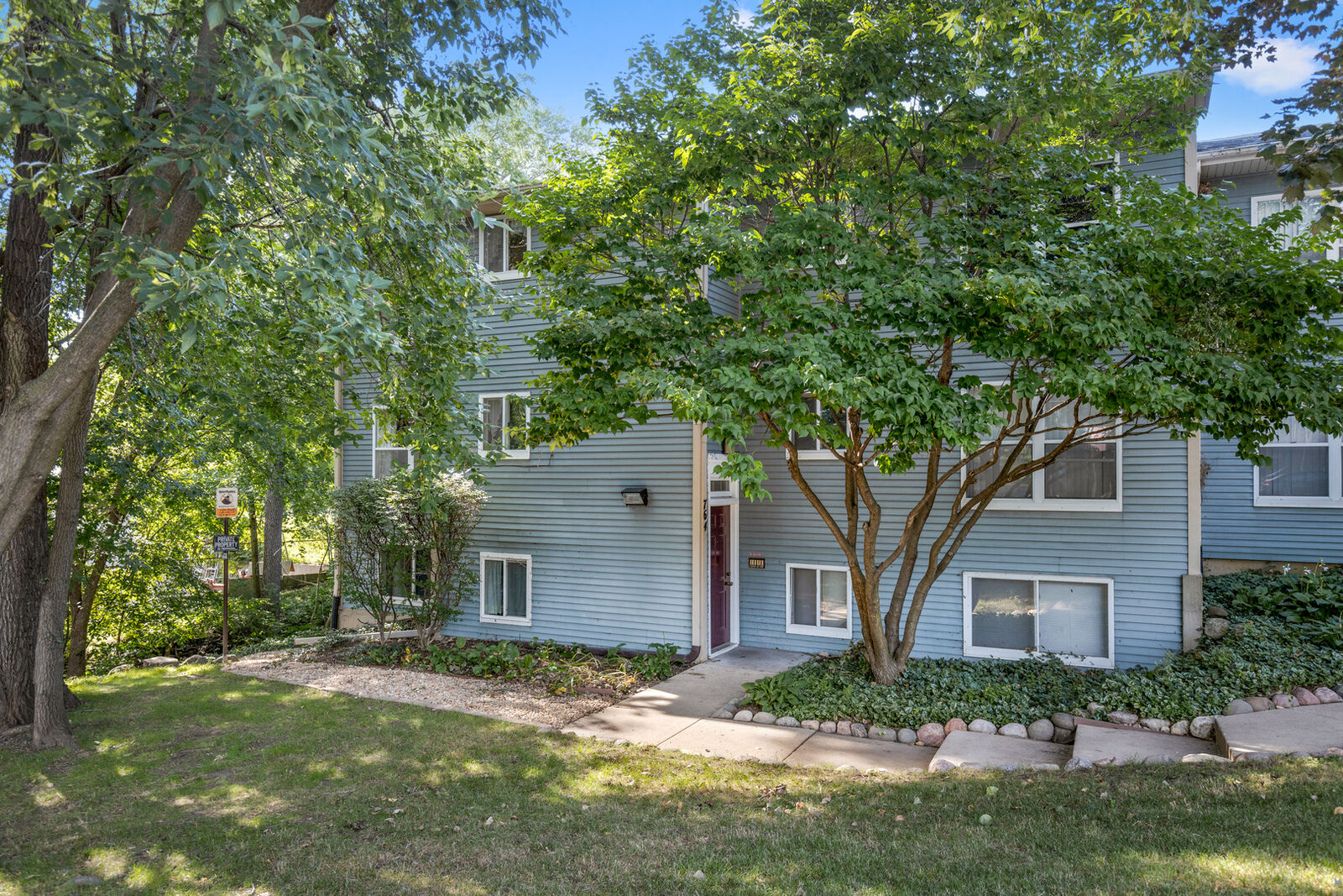 Property Photo: 764 Terrace Court C IL 60120