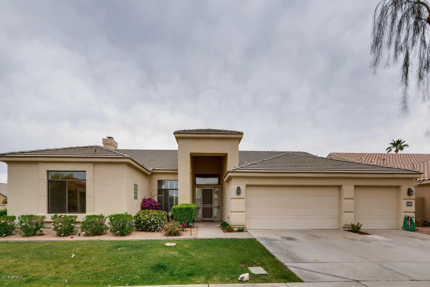 Property Photo: 11836 E Bella Vista Drive AZ 85259