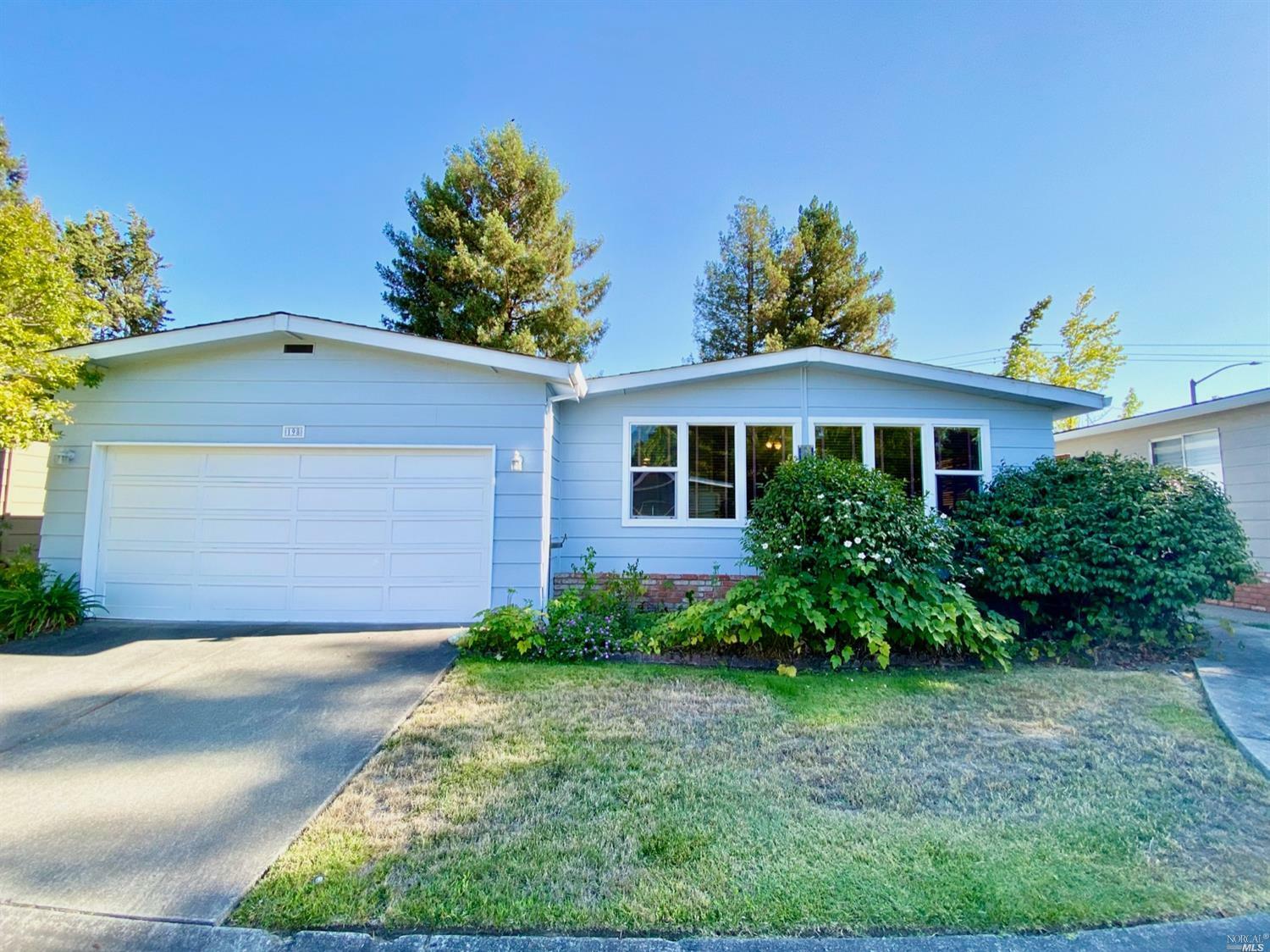 Property Photo: 1945 Piner Road 198 CA 95403