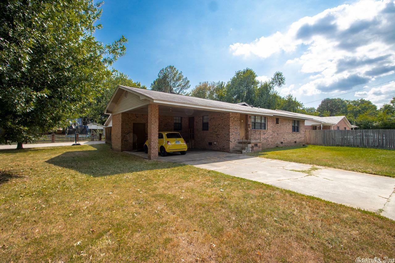 Property Photo:  303 Hereford  AR 72032 