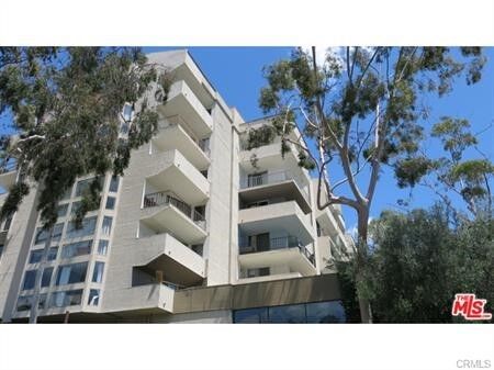 Property Photo:  3949 Los Feliz Boulevard 603  CA 90027 