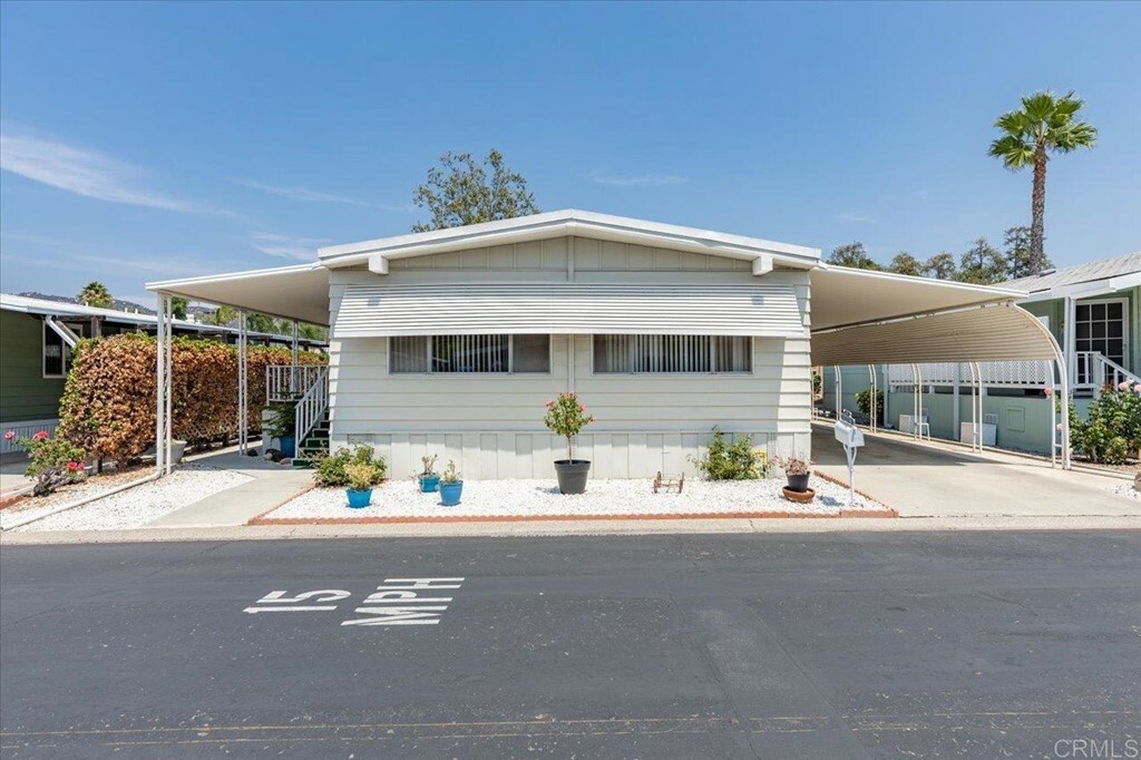 Property Photo:  1401 El Norte Parkway 88  CA 92069 