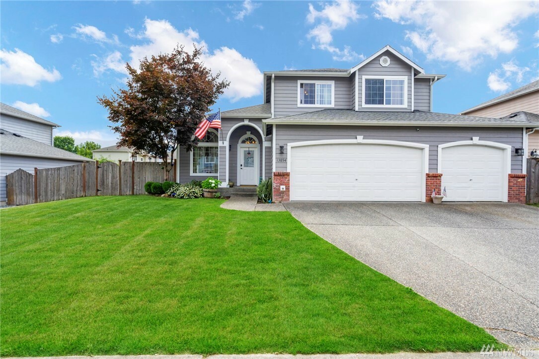 Property Photo: 13894 Beech Ct WA 98294