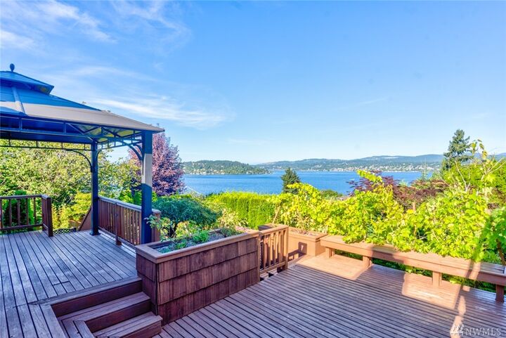 10124 66th Ave S  Seattle WA 98178 photo