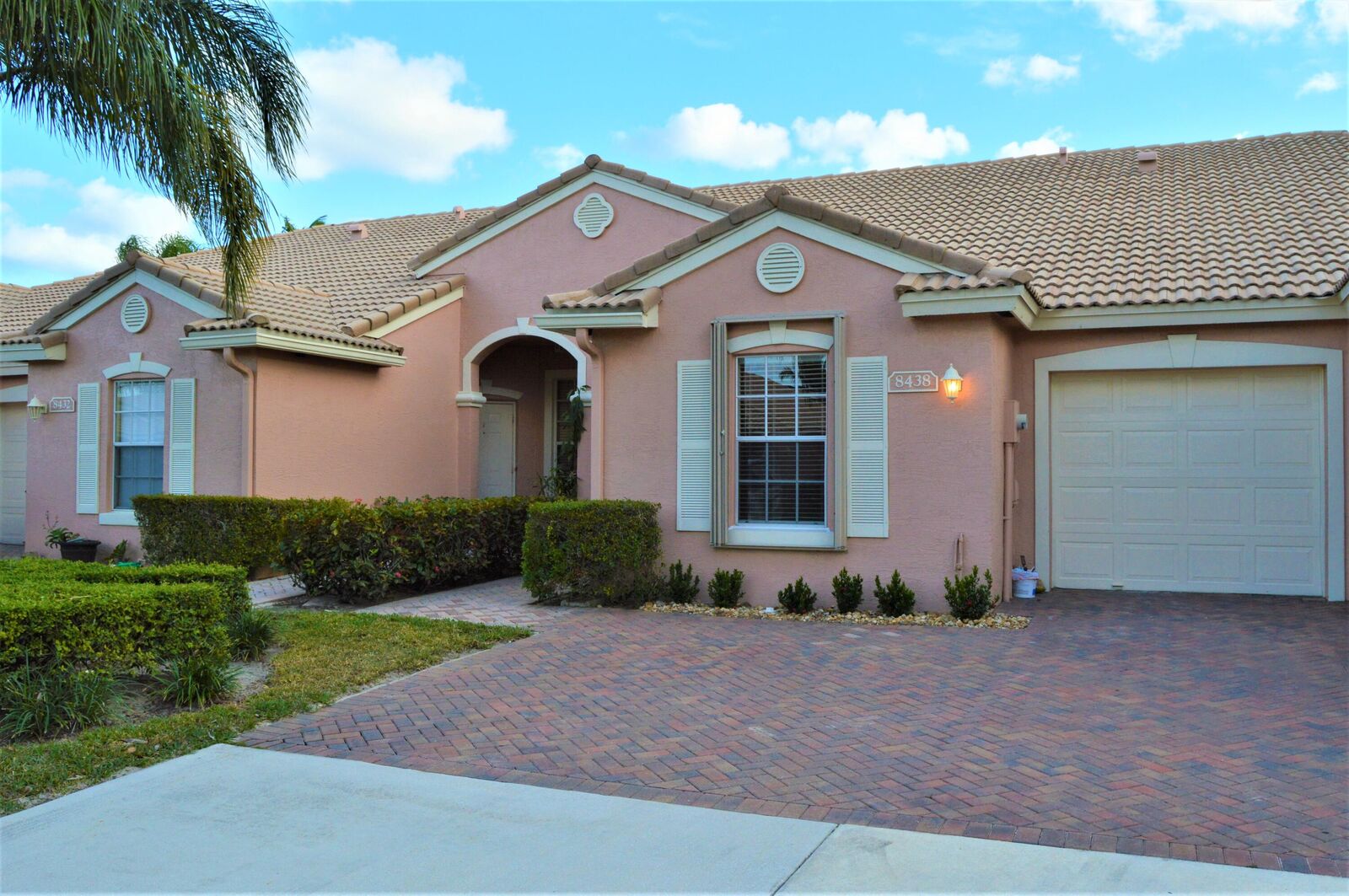 Property Photo: 8438 Long Bay FL 33411