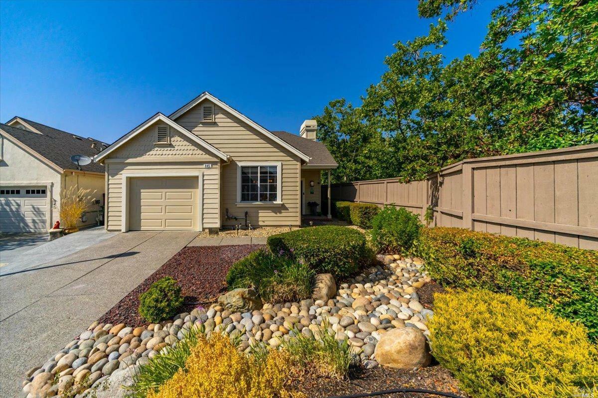 Property Photo: 845 Peggy Lee CA 95492