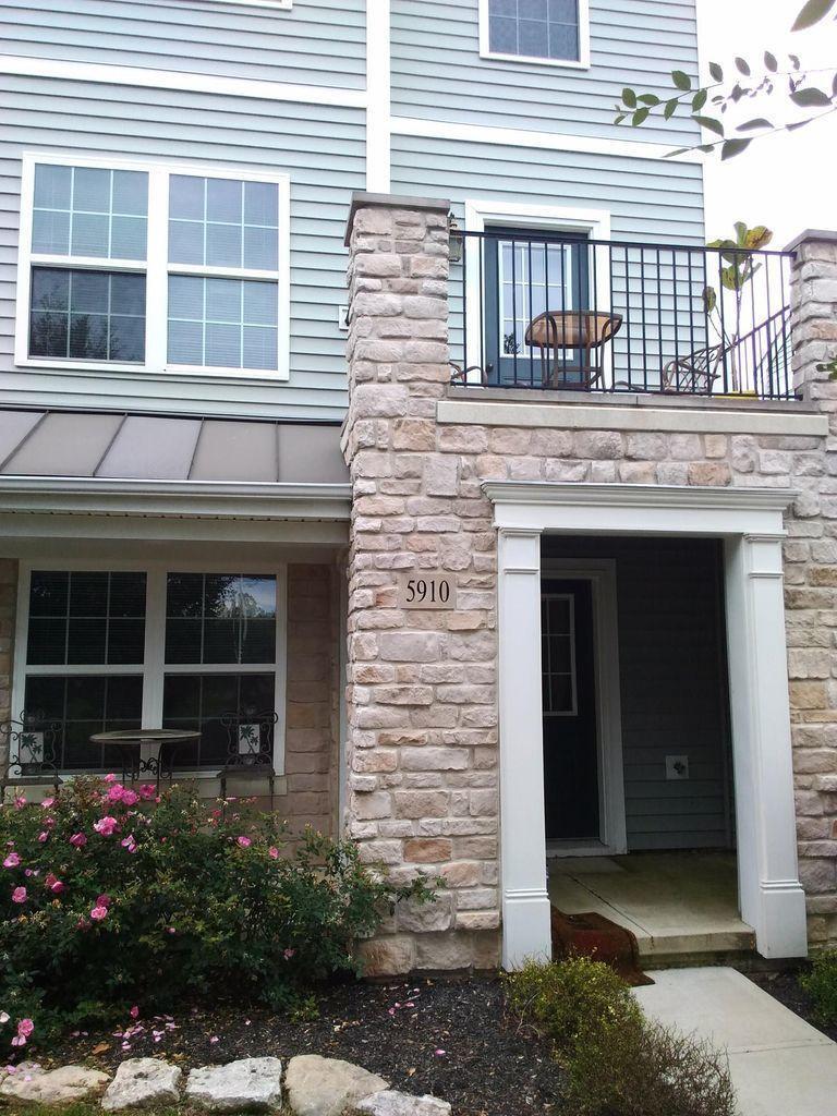 Property Photo: 5910 Passage Creek Drive OH 43016