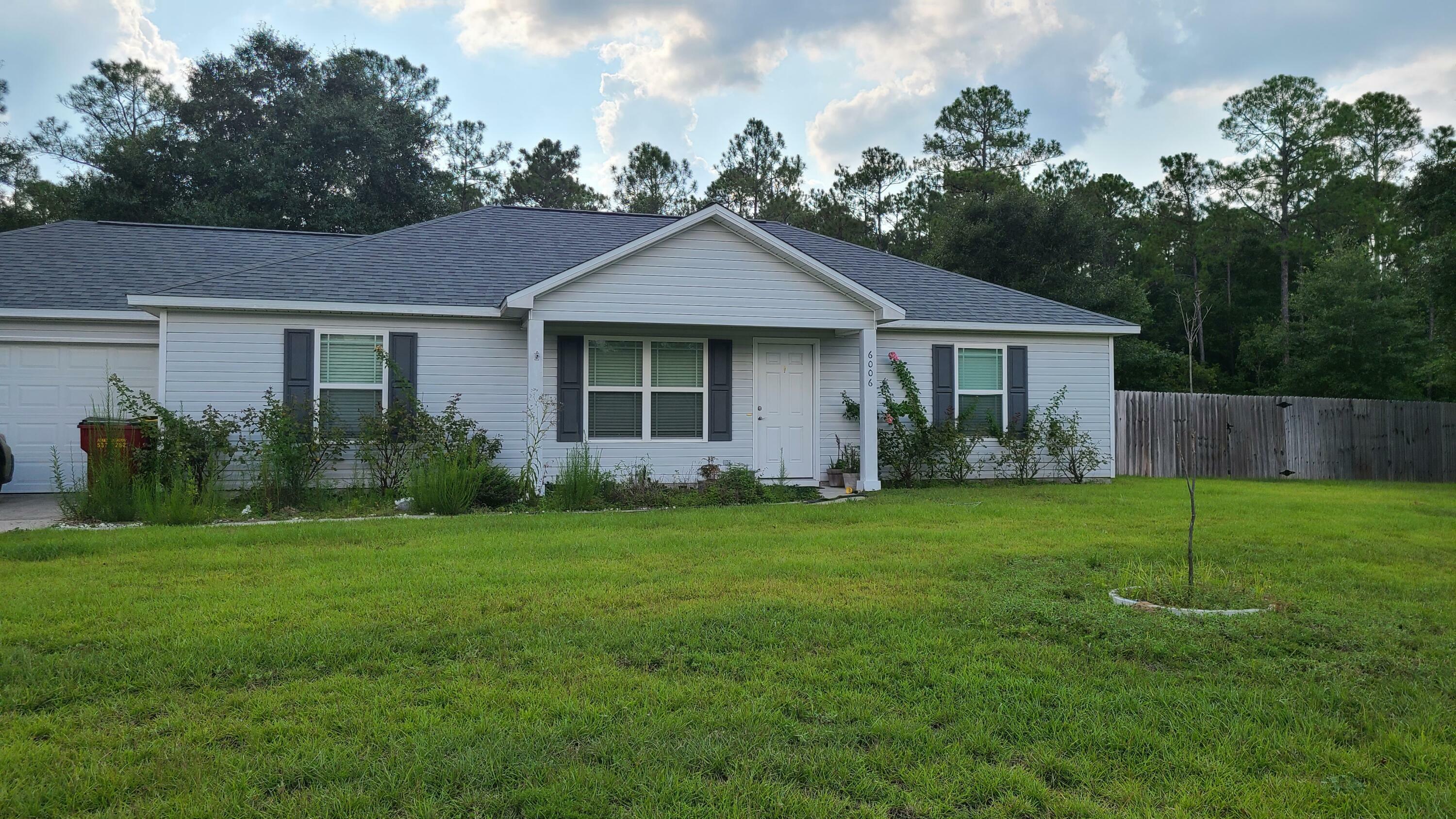 Property Photo:  6006 Medfords Way  FL 32539 