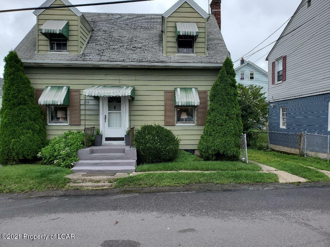 Property Photo:  215 Rose Street  PA 18202 