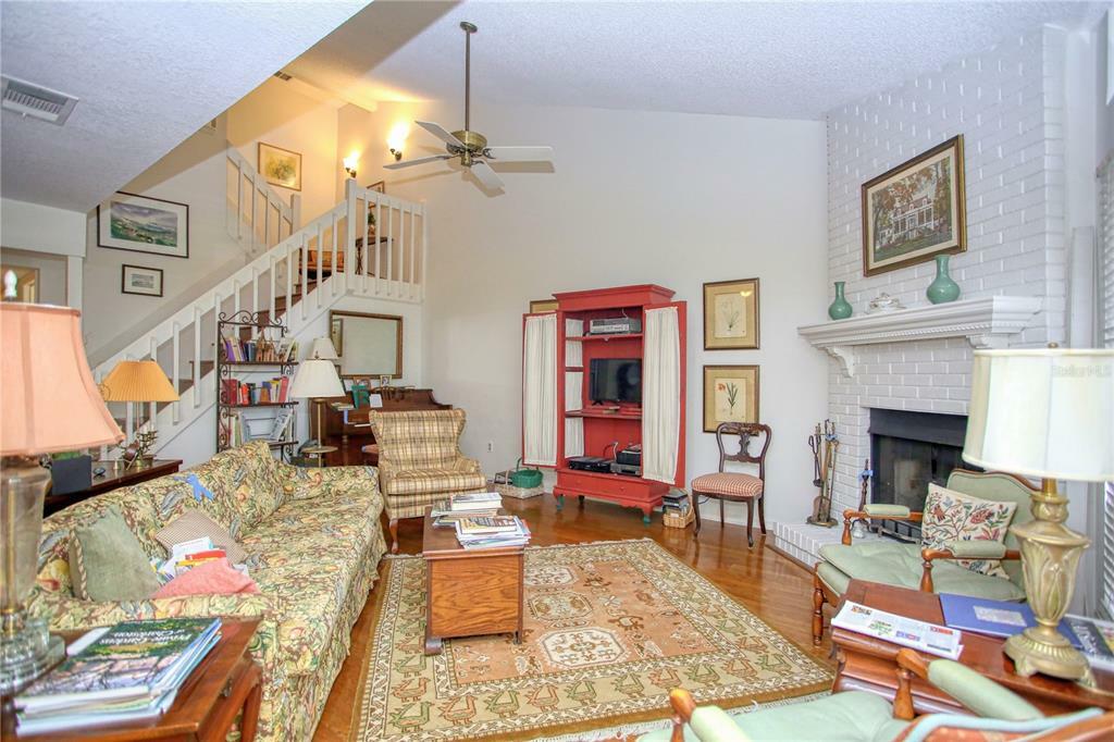 Property Photo: 227 Quayside Circle C FL 32751
