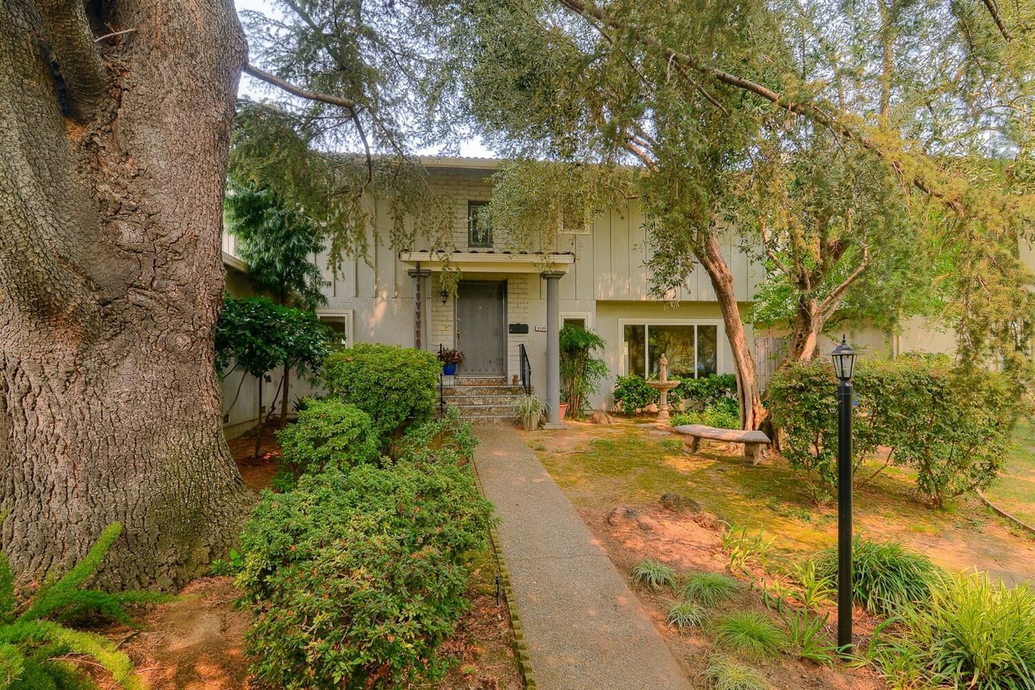 Property Photo:  8389 La Riviera Drive  CA 95826 