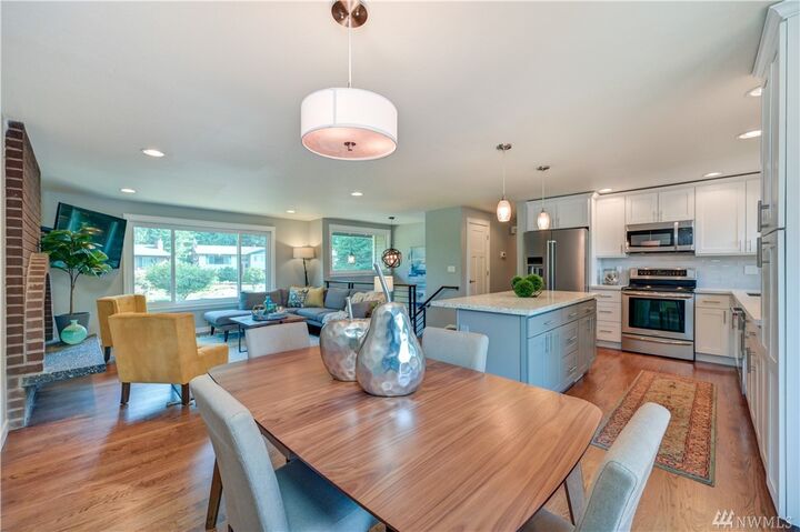 Property Photo: 4422 144th Place SW WA 98087