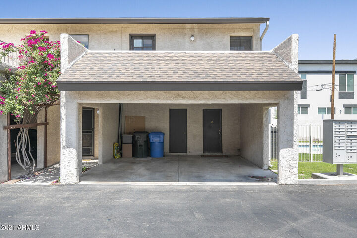 Property Photo: 3136 N 38th Street 4 AZ 85018