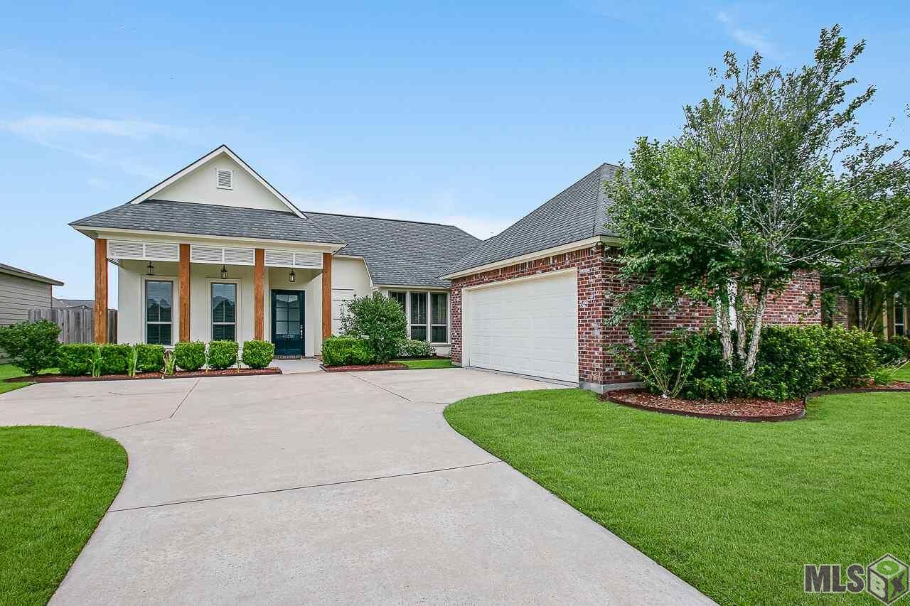 Property Photo:  41230 Bayou Segnette Ave  LA 70737 