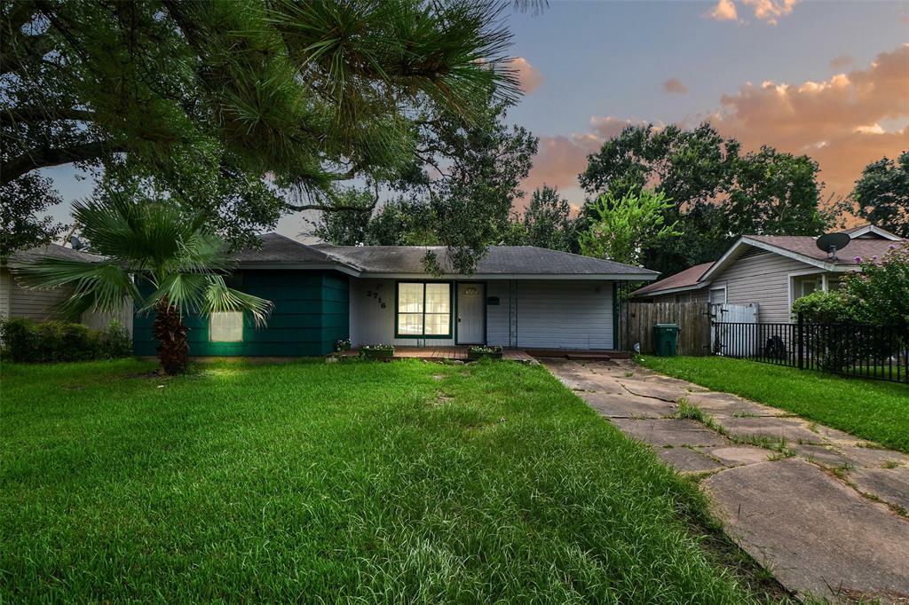 Property Photo:  2716 Marshall Street  TX 77506 