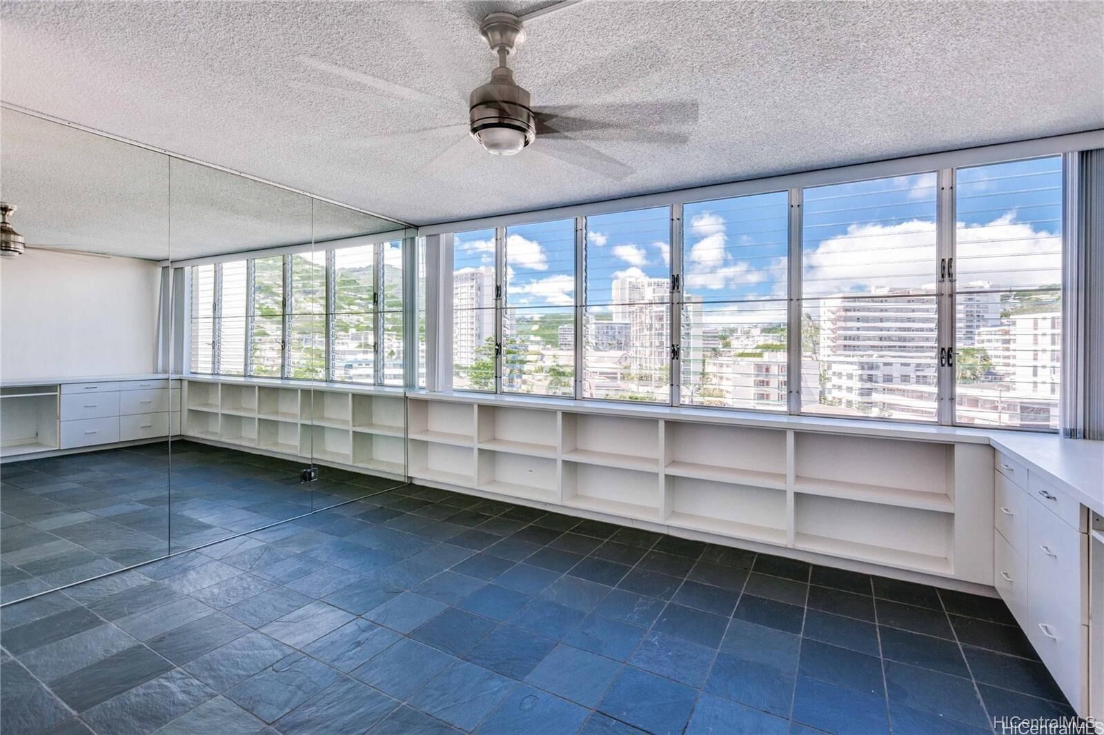 Property Photo: 1550 Wilder Avenue A605 HI 96822