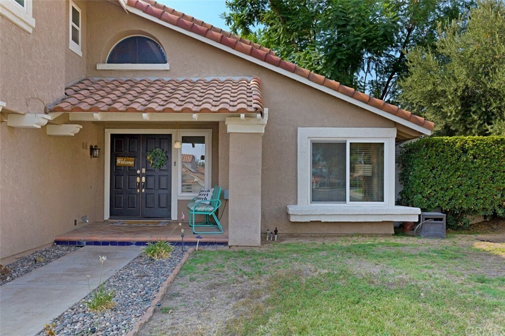 Property Photo:  28758 Hilltop Drive  CA 92346 