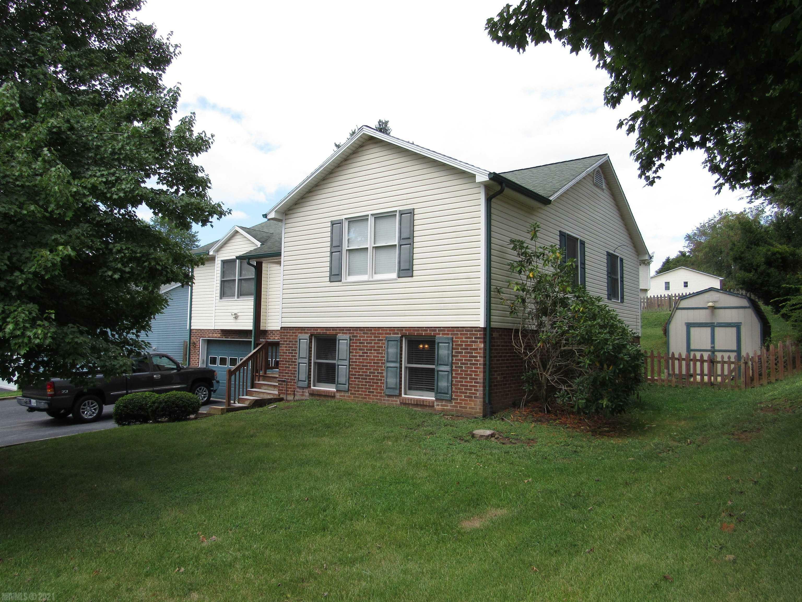 Property Photo:  2685 Old Fort Road  VA 24060 