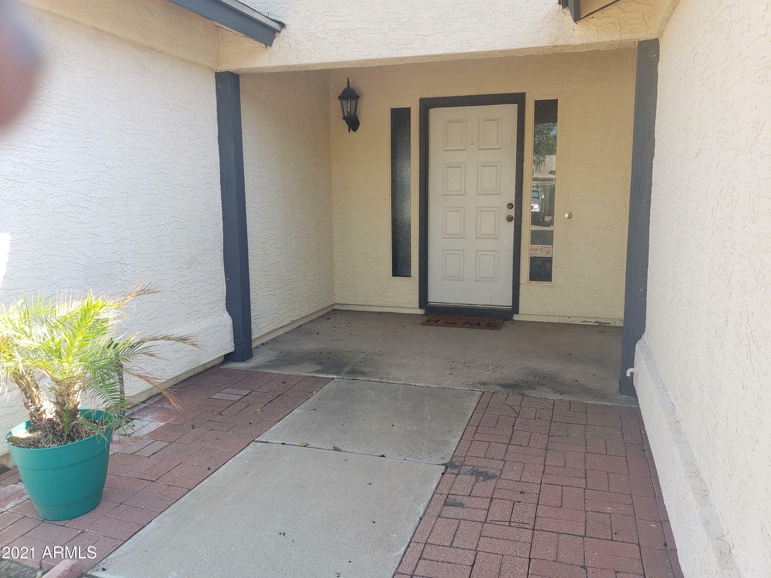 Property Photo: 4025 E Taro Lane AZ 85050