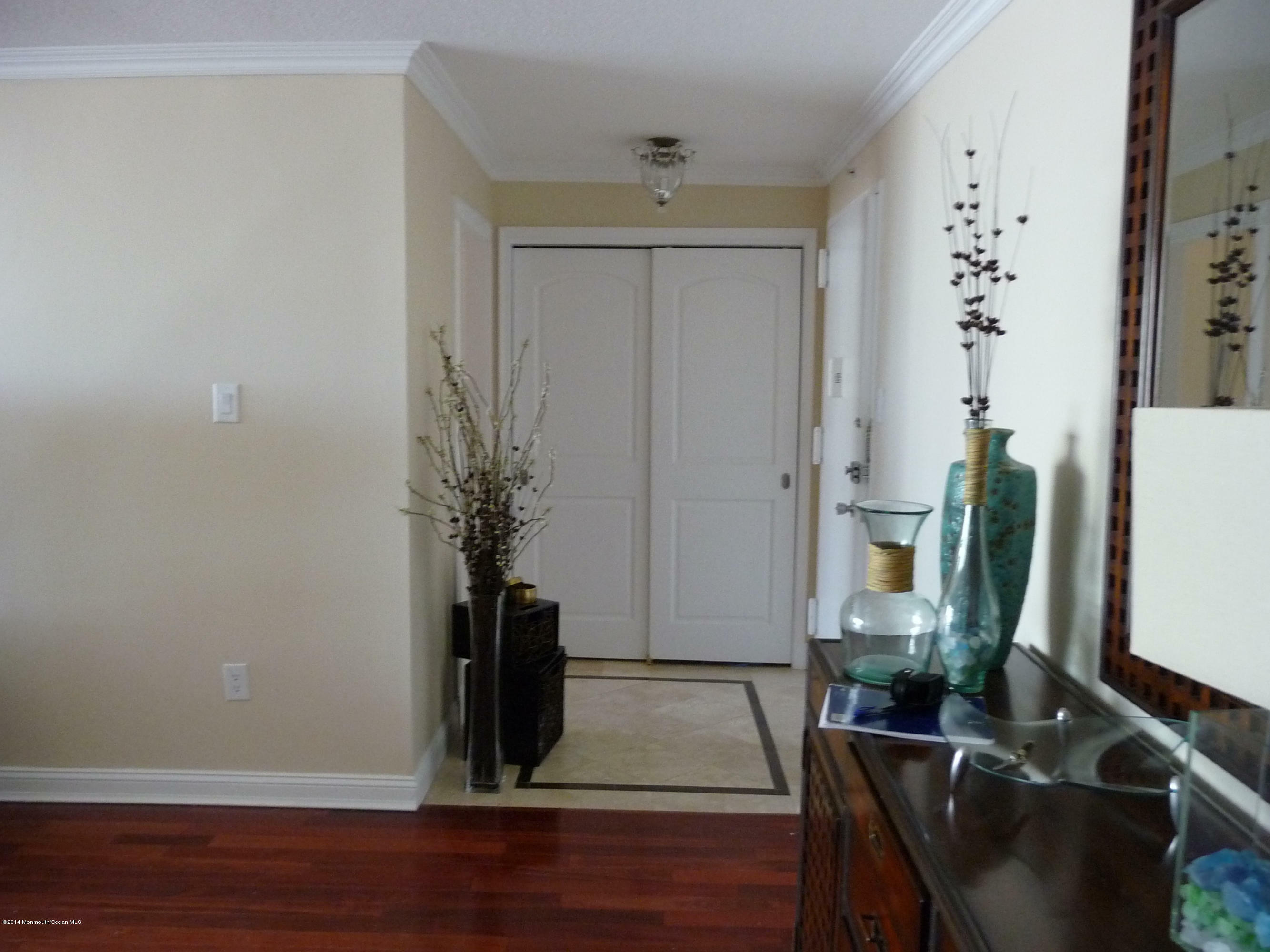 Property Photo:  787 Ocean Avenue 512  NJ 07740 