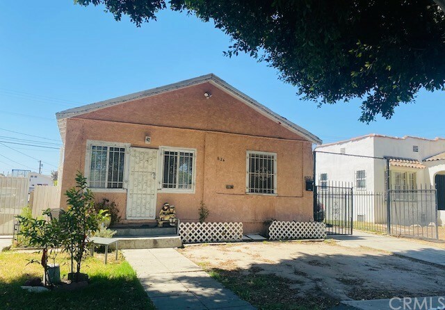 Property Photo:  622 E 91st Street  CA 90002 