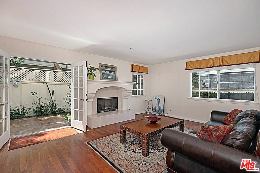 Property Photo: 2222 Nelson Ave B CA 90278