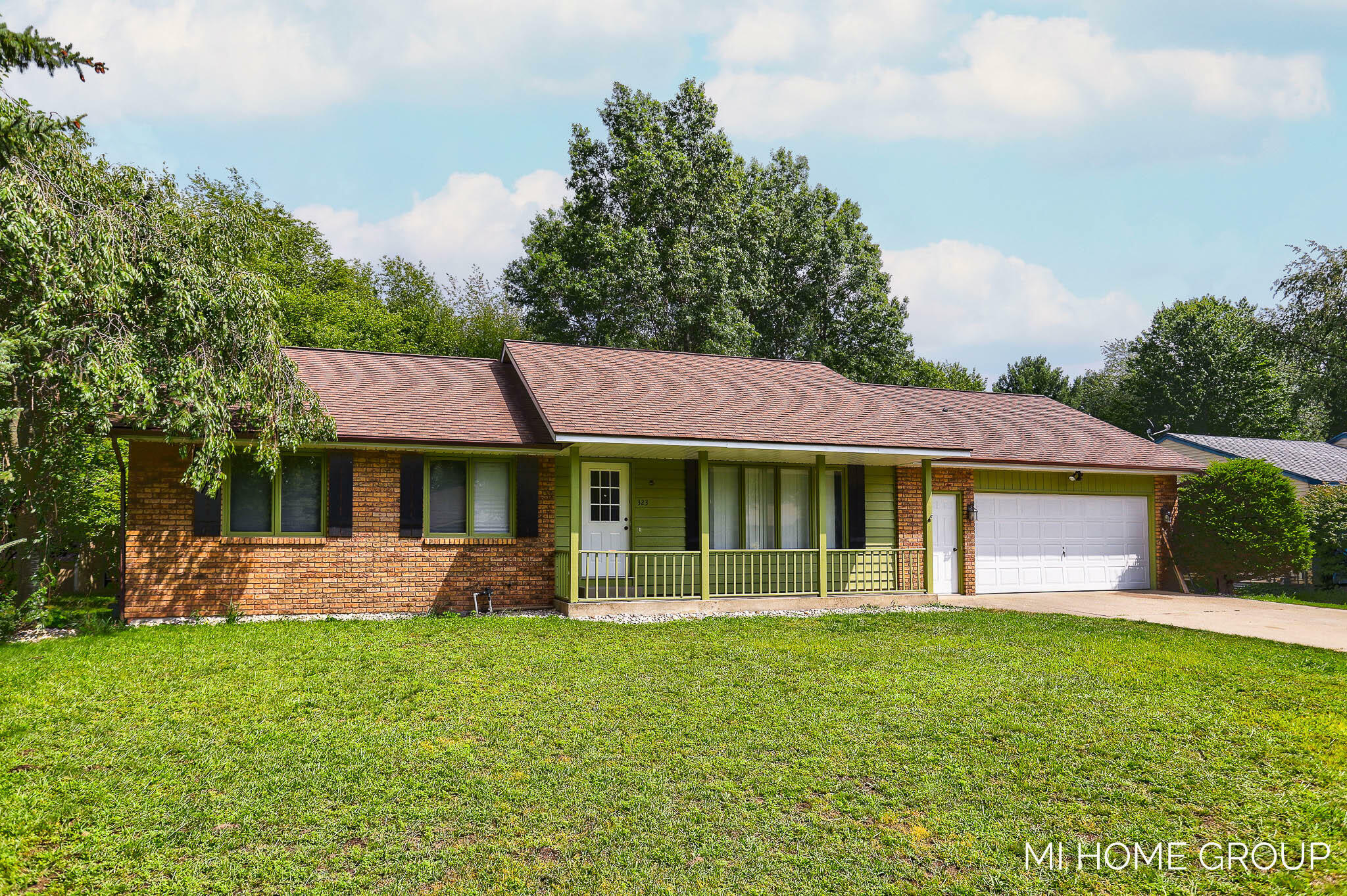 Property Photo: 323 Elemeda Street MI 49424