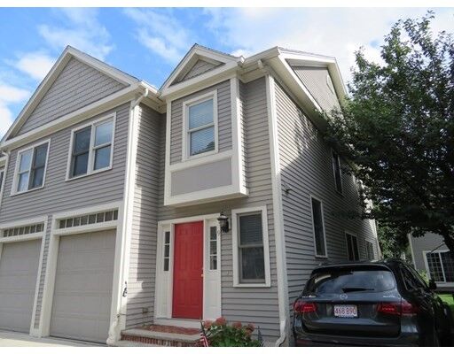 Property Photo: 201 Main St 9 MA 01801