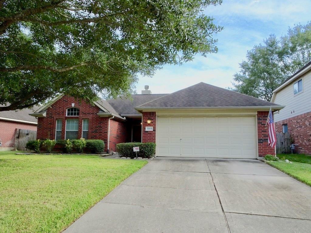 Property Photo:  21805 Maidens Crossing Drive  TX 77339 