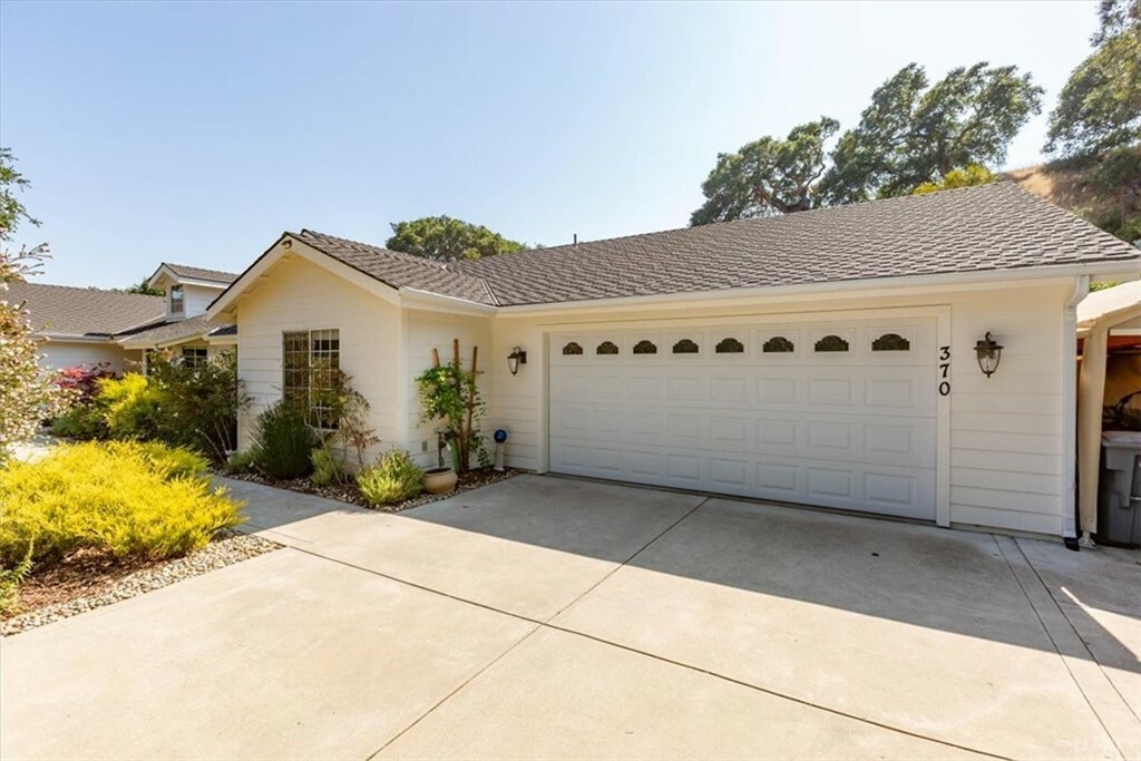 Property Photo:  370 Canyon Way  CA 93420 