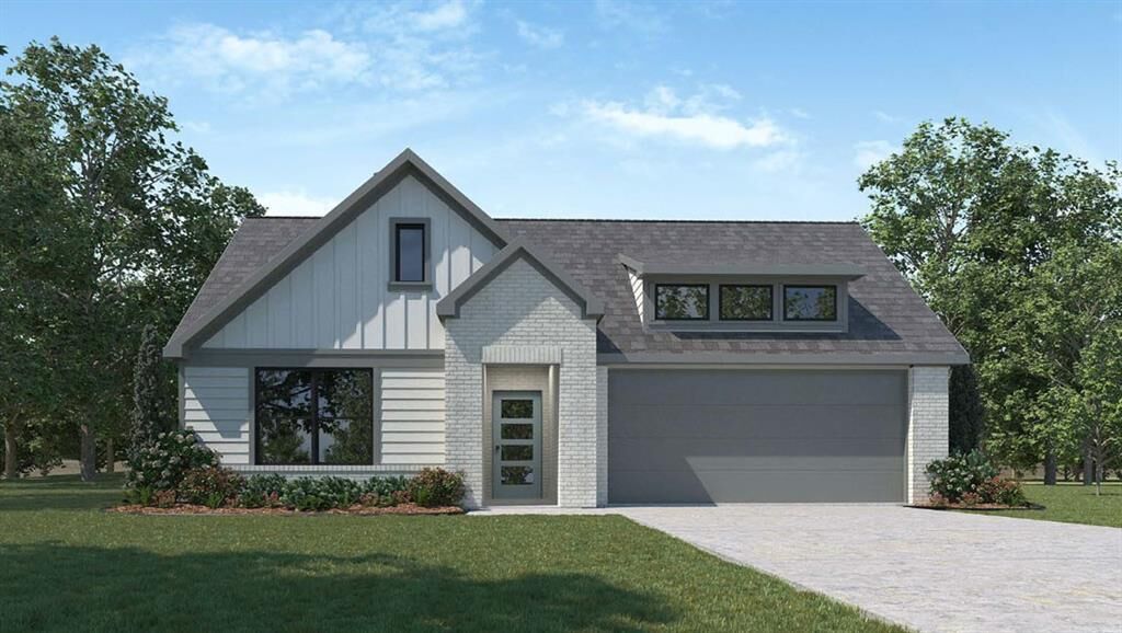 Property Photo:  335 Lakeway Circle  TX 77514 