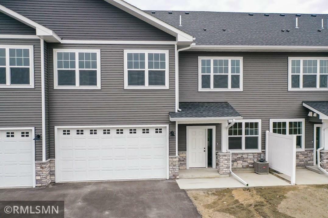 Property Photo: 422 E Ford Street MN 55057