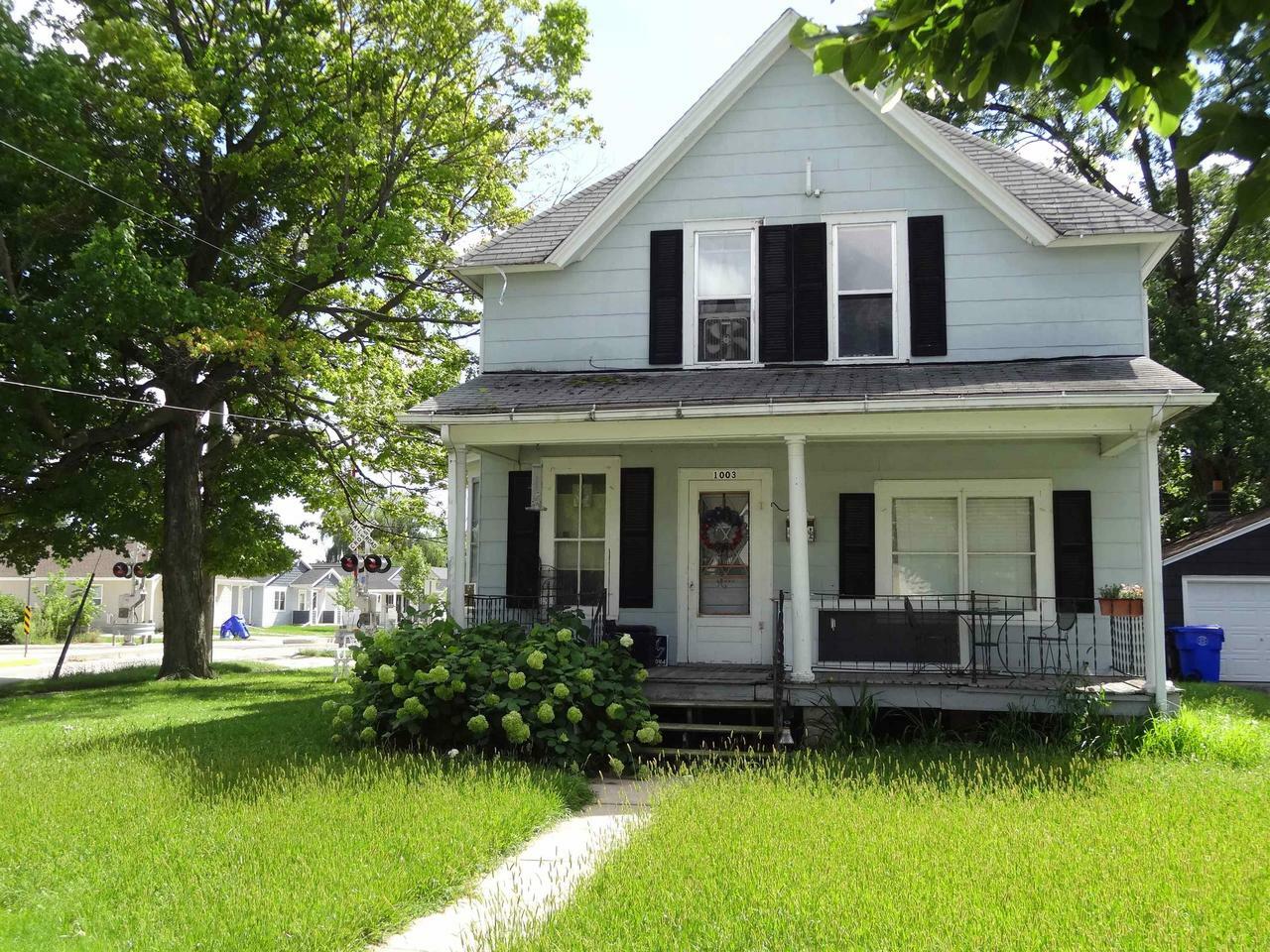 Property Photo:  1003 West 8th Street  WI 54914 