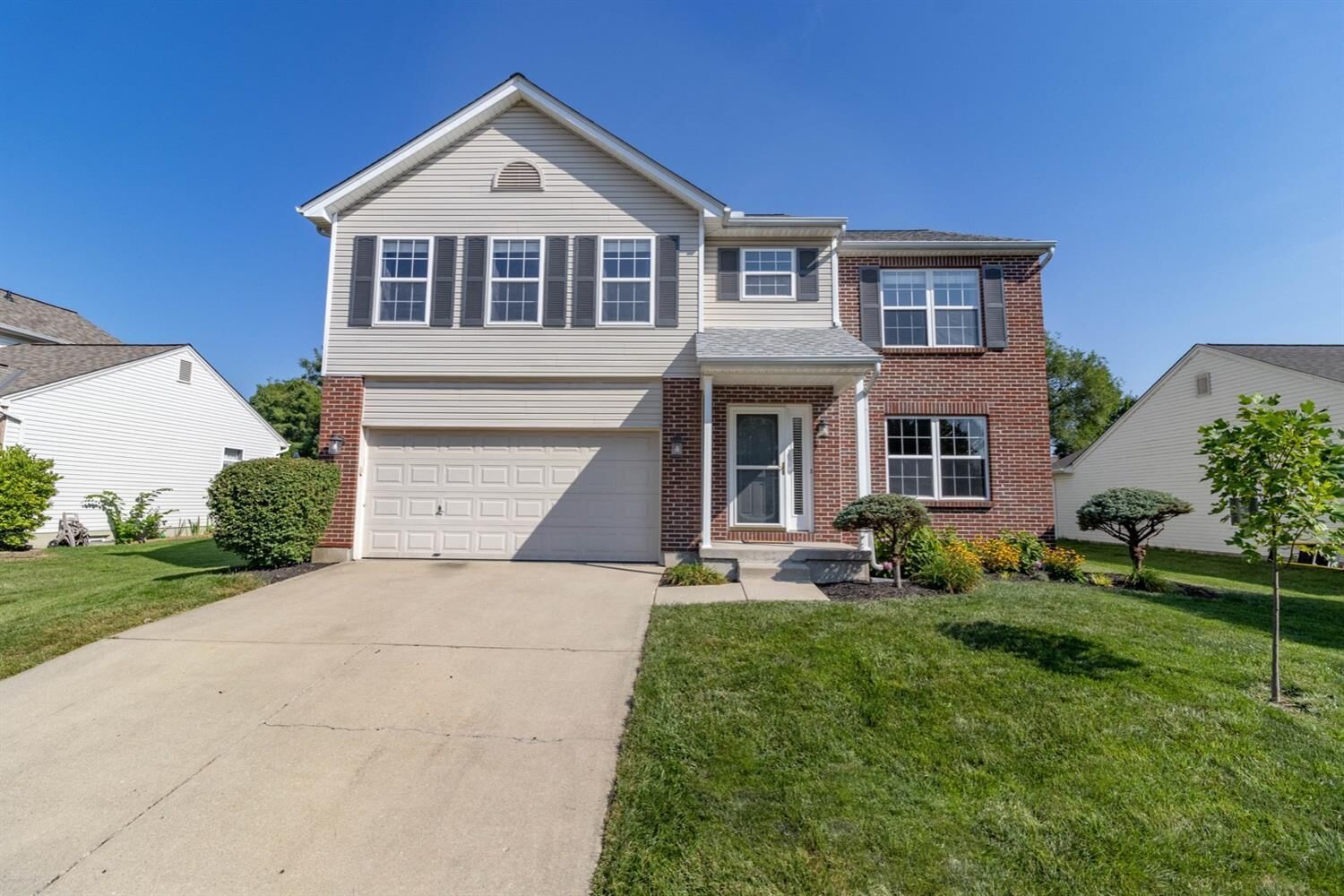 Property Photo: 5867 Eagle Creek Ct OH 45039