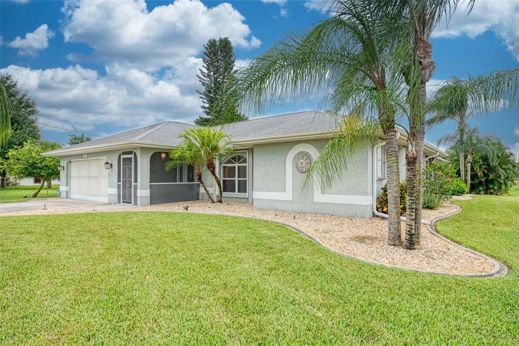 Property Photo:  56 White Marsh Ln  FL 33947 