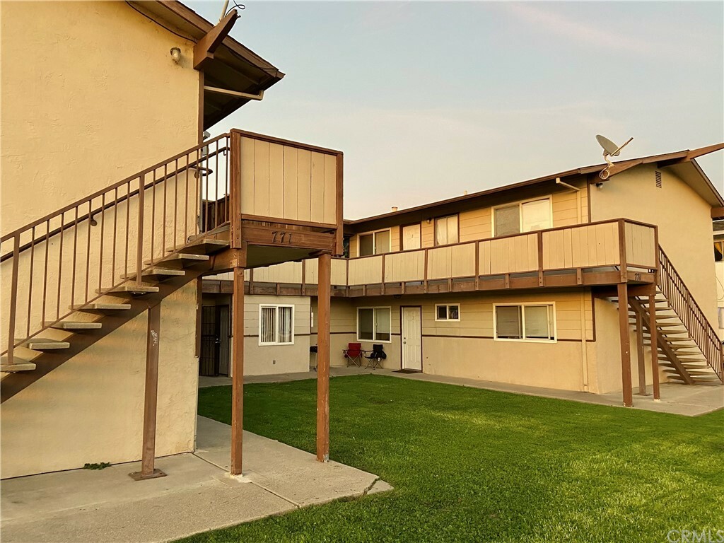 Property Photo: 771 Memorial Way CA 94541