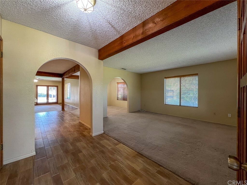 Property Photo:  14365 Quailridge Drive  CA 92503 