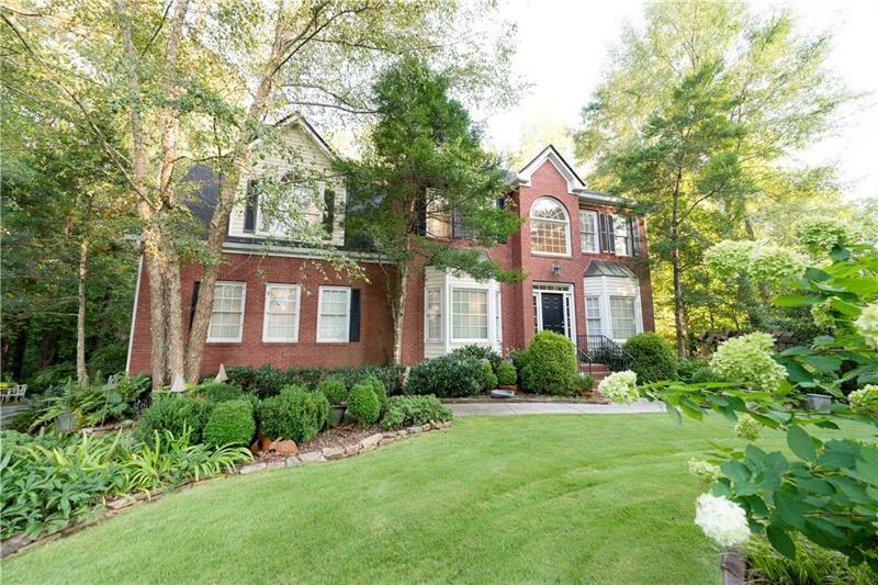 Property Photo:  340 Hollow Springs Manor  GA 30141 