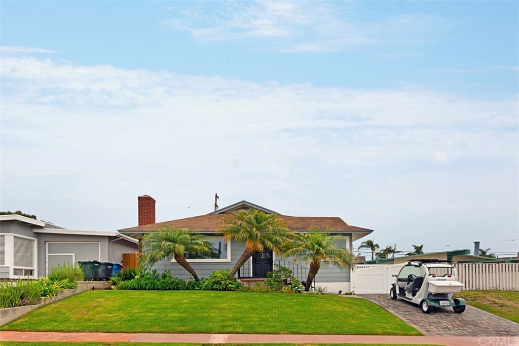 119 W Avenida Cadiz  San Clemente CA 92672 photo