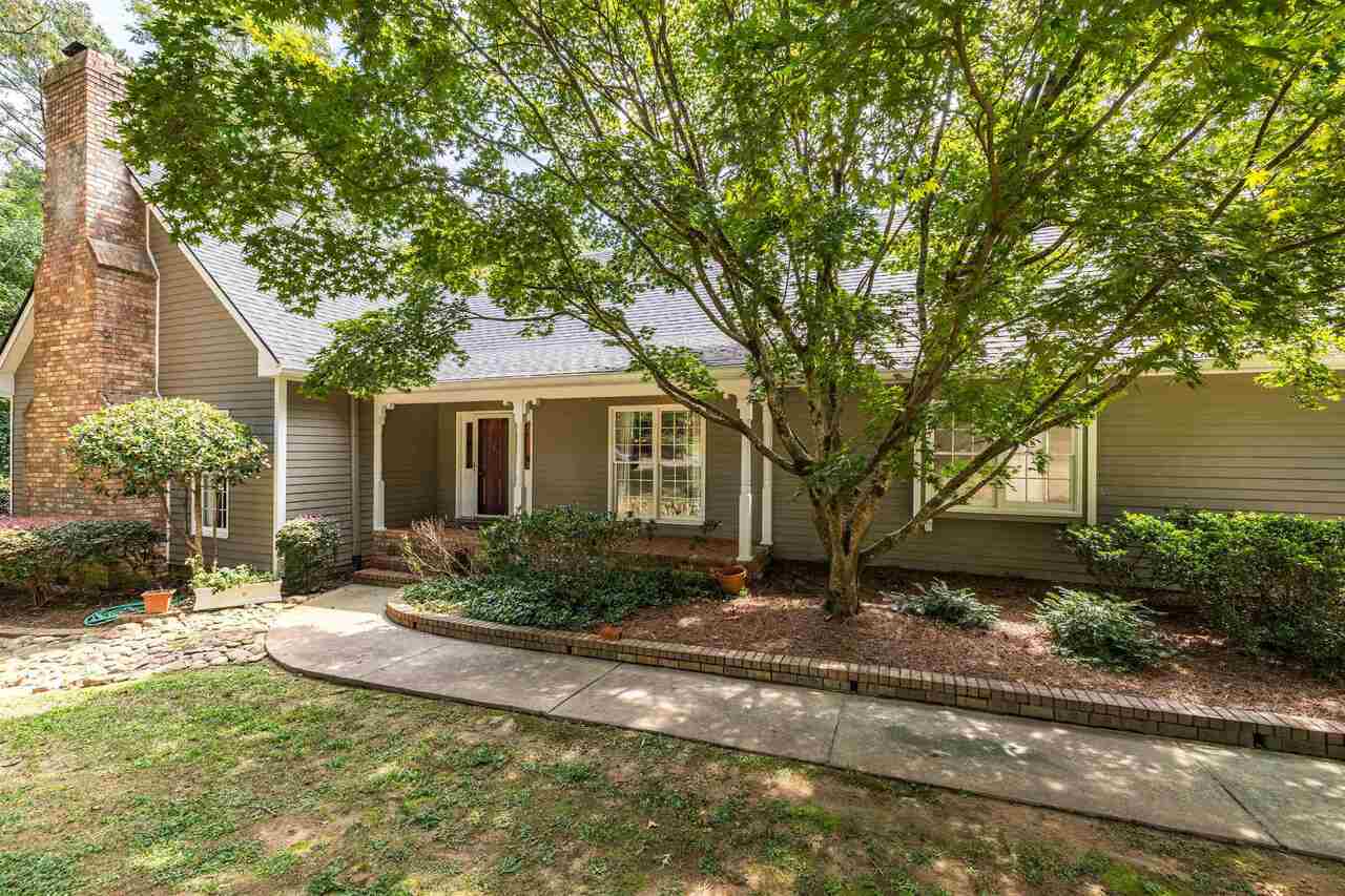 Property Photo:  27 Huntington Road  GA 30165 